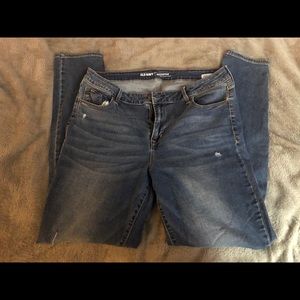 Old navy stretch skinny jeans. Women’s TALL
